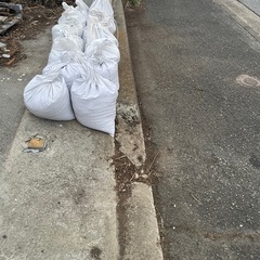 無料で差し上げます　庭土　残土の画像