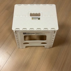 【引取限定】ニトリ 折りたたみ 踏み台の画像