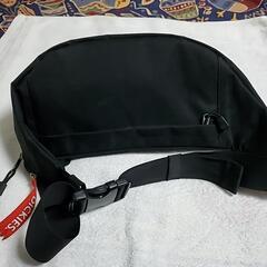 ボディバッグ　Dickies ディッキーズ 黒 ブラックの画像
