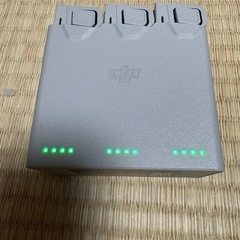 DJI mini 4 PRO FLY MORE COMBO PLUS 付属品セットの画像