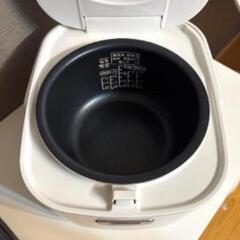 アイリスオーヤマ23年製　炊飯器の画像