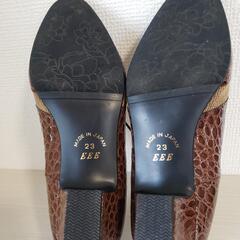 未使用に近いクリスチャンエヴァ　シューズの画像