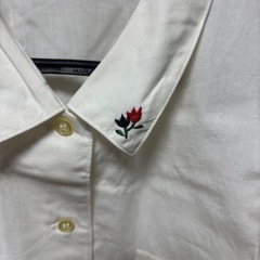 【値引き済】刺繍が可愛い半袖シャツ レディースの画像