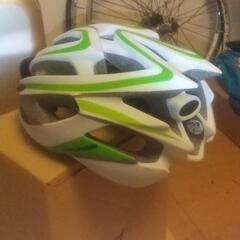 自転車ヘルメット S/Mサイズの画像