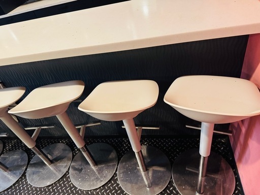 カウンター椅子