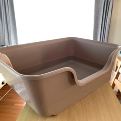 【使用期間1ヶ月】大きめ猫トイレの画像