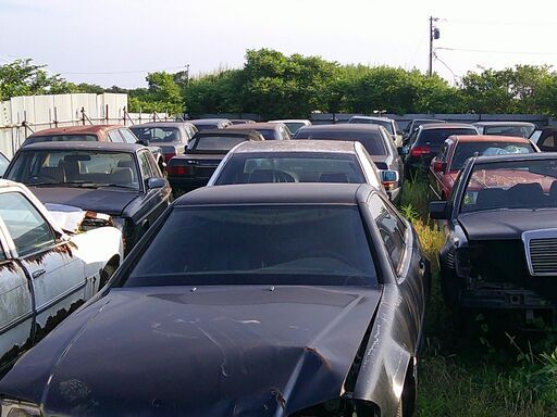 オールドMベンツ129.107.230,116.124.126.123.114.108.他部品取り車両及び部品販売