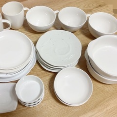 食器の画像