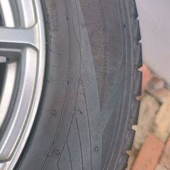アルミ付きスタッドレス　215/70R16　アウトランダー　デリカD5の画像