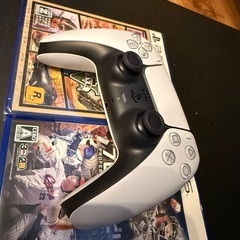 急募!!8月8日限り!!PS5本体 ソフト2枚付きの画像