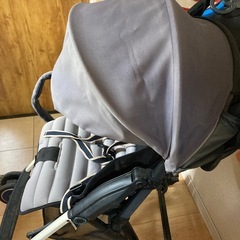 ベビーカー　コンビ F2の画像