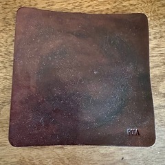 【無料】牛革のコースター2枚の画像