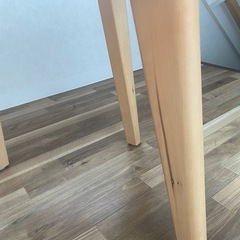 IKEA サイドテーブルの画像