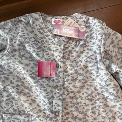 パジャマ　新品　145センチの画像