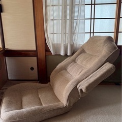 8/13まで！ 早い者勝ち！ ベージュ リクライニングチェア 座椅子 家具   レバー付き の画像