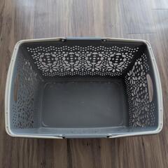 かご　バスケット　花柄の画像