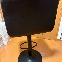 カウンターチェアの画像