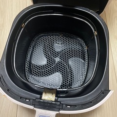 ノンフライヤー　フィリップス　HD9536/42
の画像
