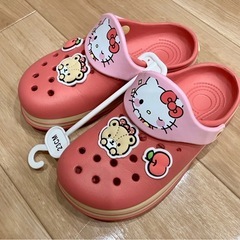 美品✨可愛いキティちゃんのクロックス🎀❤️ 23センチ サンダル ピンクの画像