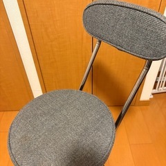 折りたたみチェアの画像