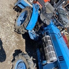 イセキ4駆トラクター動作品tx1500fの画像