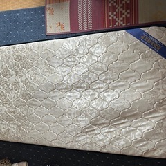 シングルベッド　スプリングマットの画像