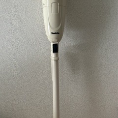 【取引中】中古 𝐦𝐚𝐤𝐢𝐭𝐚 掃除機 の画像