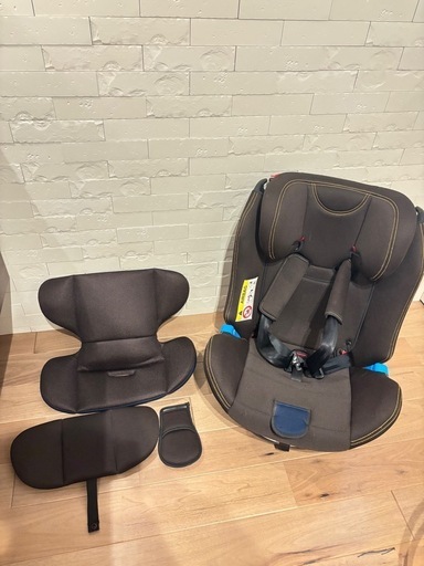 美品！リーマン　チャイルドシート ISOFIX 回転式 LEAMAN チャイルドシート 回転式 新生児から4歳 リーマン 日本製