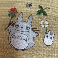 トトロ　い草　まくらの画像