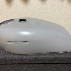 GS400 リプロ　タンク　外装　ベースの画像