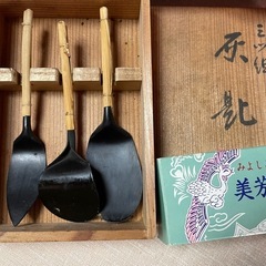 器、お茶？何かの、セットの画像