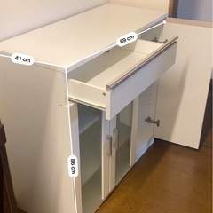 【受付終了】食器棚の画像