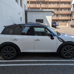 BMW MINI R60 CROSSOVER　ミニ ミニクロスオーバー クーパー　社外ナビ ETC 　ドライブレコーダー　TV（ホワイト/ブラック） クロカン・ＳＵＶの画像