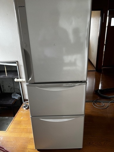 SHARP 2ドア冷蔵庫 冷凍冷蔵庫　HITACHI 洗濯機 162L 2ドア冷蔵庫 ホワイト【右開き】 | ハイセンス | HR-D16F