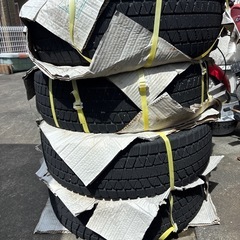 XJアルミ BFGoodrich 4本セット スタッドレスもおまけの画像