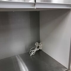 ［ジャングルジャングル広陵店］家具　末次家具　キッチンボード　シルバー　食器棚　シンプル　☆ジモティー特別価格☆の画像