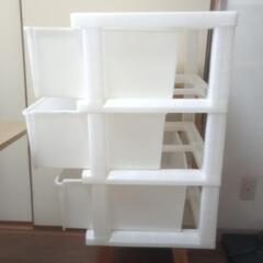 ３段収納チェストの画像