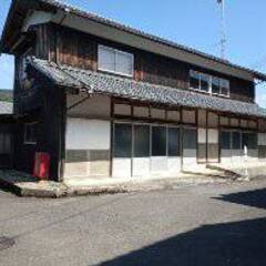 №F302農作業小屋あげます！地目は宅地です。駐車スペース…