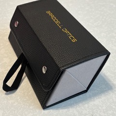 【新品未使用】BRADDELL OPTICS メガネケース 二段式収納。の画像