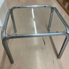 ガラステーブル
