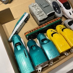 プラレール➕ハッピーセットプラレールなどの画像