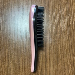 ヘアブラシの画像