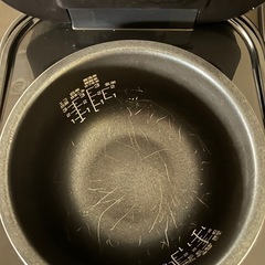 炊飯器の画像
