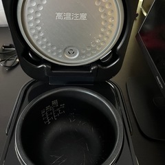 炊飯器の画像