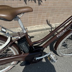 サマーSALE🈹新基準 ブリヂストン　デリーシェ　8.7Ah リチウム 電動自転車 中古　5899の画像