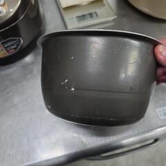 炊飯器の画像