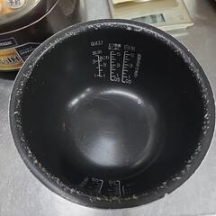 炊飯器の画像