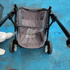baby trend ベビーカーの画像