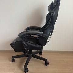 ゲーミングチェアの画像
