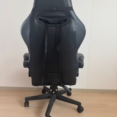 ゲーミングチェアの画像